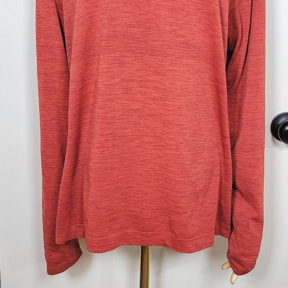 Lululemon Metal Vent Tech Hoodie Red Men's Size Medium Gym Running Jacket - Picture 2 of 13